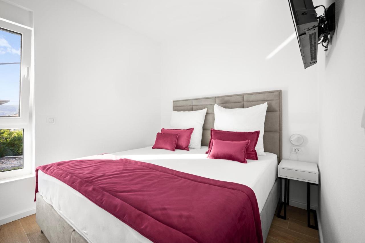 Adriatic Garden Apartments Okrug Gornji Esterno foto