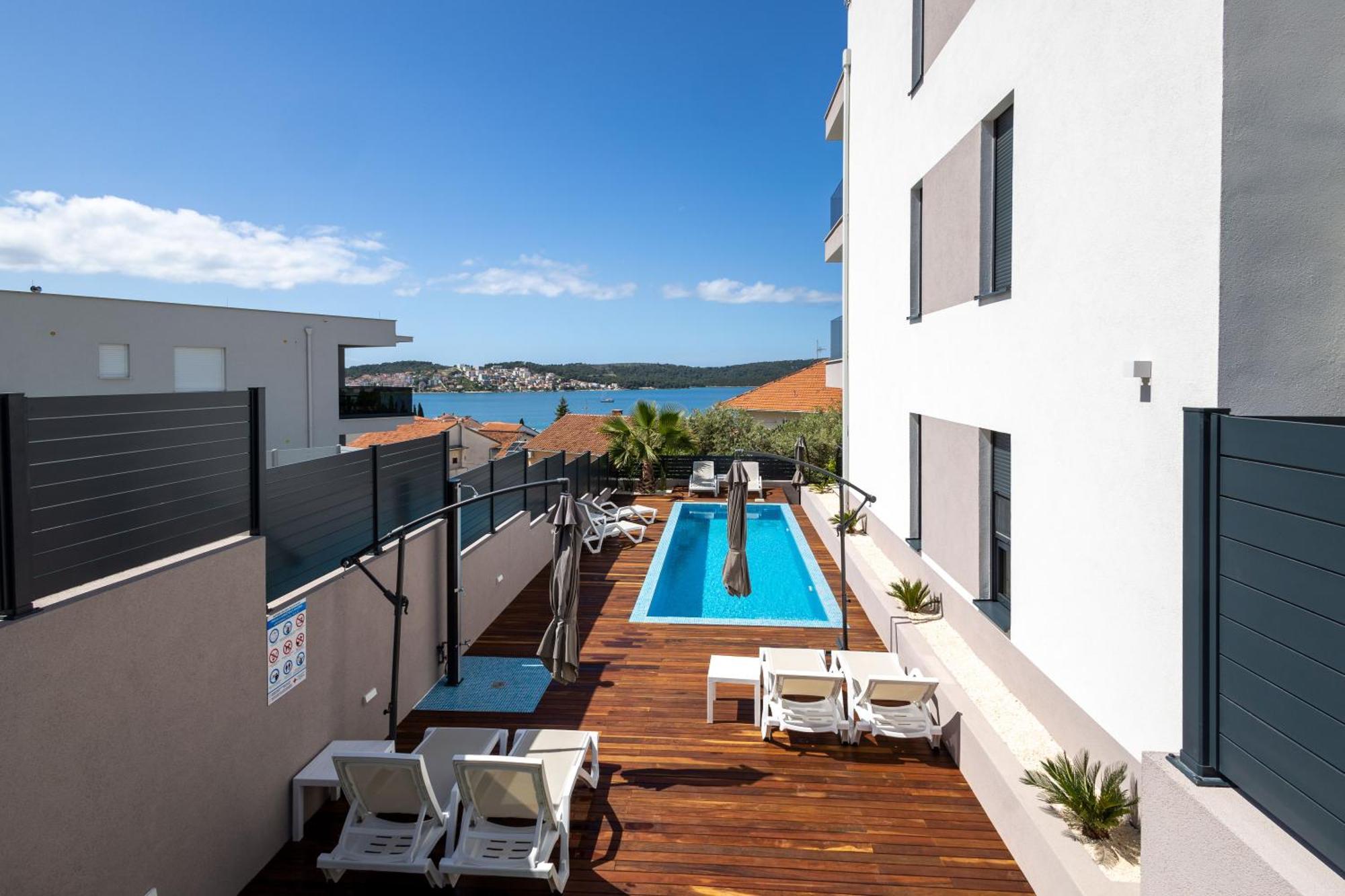 Adriatic Garden Apartments Okrug Gornji Esterno foto